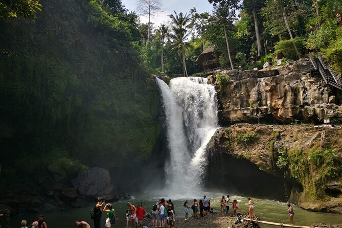 Bali Sunrise Horse Riding and Tour - Getting to Black Sand Beach: The 4:30am Setup That Matters