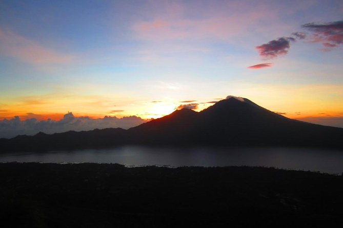 Bali Sunrise Trekking and Natural Hot spring Tour - Pickup from Ubud and beyond: timing and comfort that matter