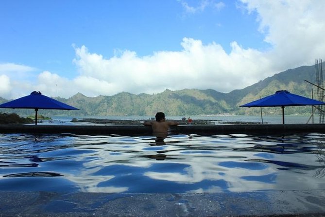 Bali Sunrise Trekking and Natural Hot spring Tour - Stop 1: Mount Batur summit and sunrise breakfast