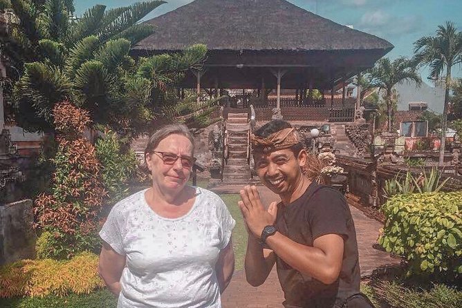 Bali Sunset: Uluwatu Temple - Kecak Dance- Jimbaran Bay - How the 6-hour timing feels in real life