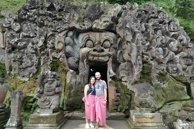 Bali Tour : Best Attractions in Ubud with Rice Terrace - Stop 5: Ubud Traditional Art Market for real shopping, not just browsing