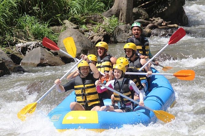 Bali Ubud Ayung River Rafting with Lunch - Lunch and shower time: the reset hour that turns a muddy day into a usable one