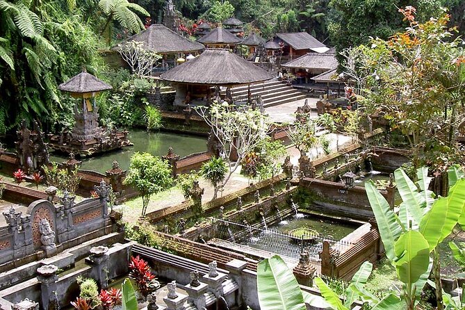 Bali Volcano & Ubud Day Tour – Temples, Rice Terraces & Lunch - Tegenungan Waterfall (or Ulun Petanu): Cool Down in the Jungle