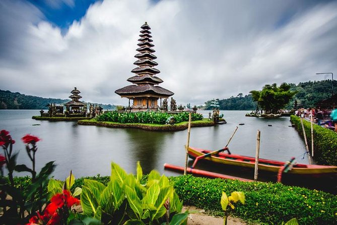 Bali Watching Dolphin at Lovina Beach & aling aling waterfall - Seminyak pickup to North Bali: stress-free travel that actually matters