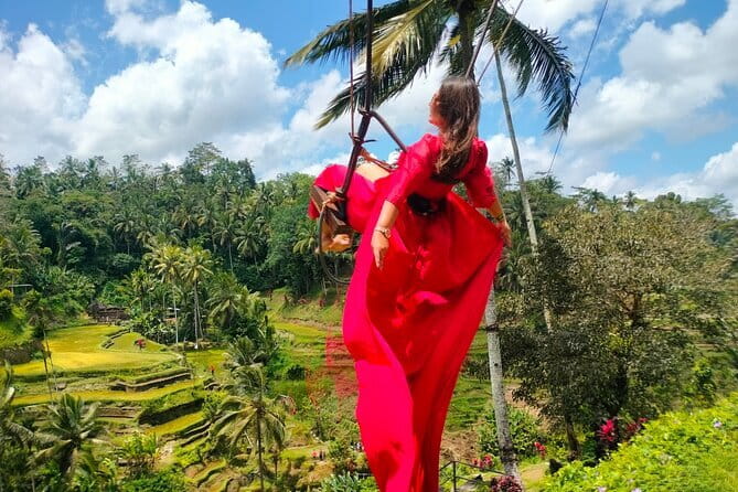 Bali Waterfall in One Day Tours, Hidden Waterfall - All Inclusive - Stop 5: Mahagiri Panoramic Resort and the lunch reality