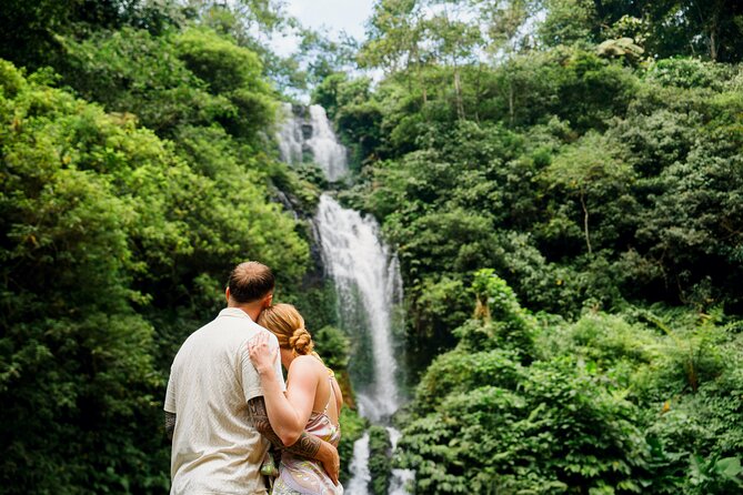 Bali Waterfall Tour – Hidden Spot All Inclusive Private Day Trip - Stop 4: Leke Leke’s narrow fall for serious photo lovers