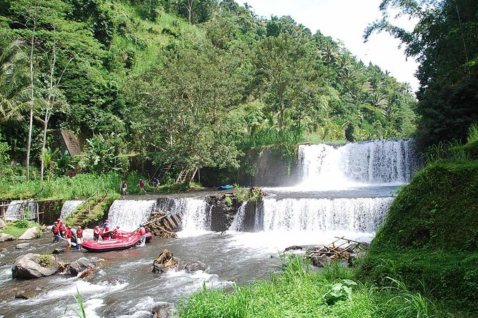 Bali White Water Rafting at Telaga Waja River - Lunch With a View: Rest, Eat, Then Head Back