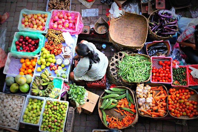 Balinese Cooking class with traditional morning market visit - Inside the cooking workshop: how the class runs in a small group
