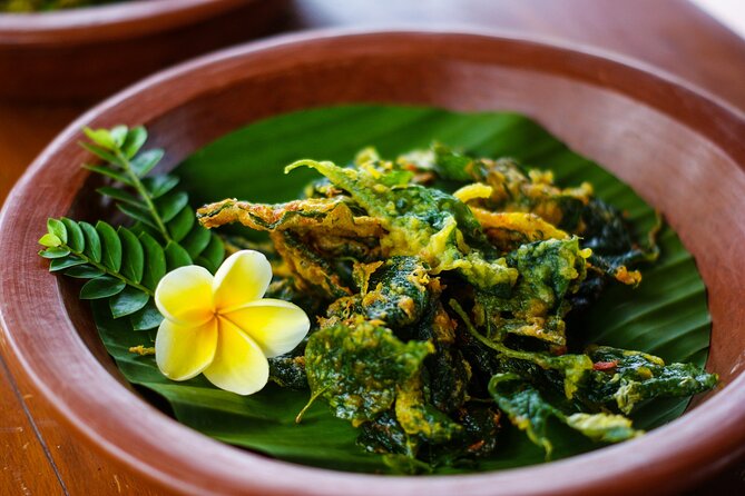 Balinese Vegan Cooking Class with Fresh Harvesting & Garden Tour - Your 4-Course Balinese-Style Vegan Lunch
