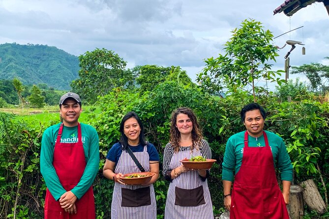 Balinese Vegan Cooking Class with Fresh Harvesting & Garden Tour - Logistics That Matter: Meeting Point, Group Size, and Transport