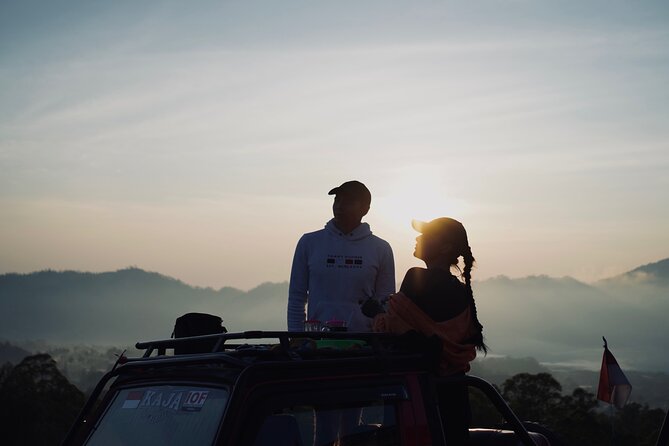 Batur Jeep Explore with Photographer - Breakfast with a view: fuel for the waiting game