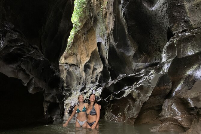 Beji Guwang Hidden Canyon With Tukad Cepung Waterfalls - Coffee Plantation Finish: A Calm Ending After Getting Wet