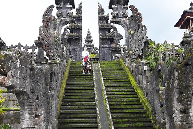 Besakih Temple Tour - Traditional Bali Village - All Inclusive - Kehen Temple: An Older, Quieter Stop with a Banyan Tree