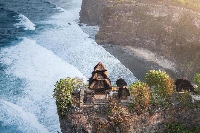 Best Bali Beaches - Uluwatu Temple - FREE Wi-Fi - Nusa Dua Start: Pantai Mengiat, Water Blow, and GWK in One Loop