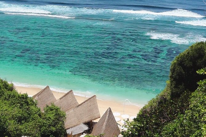 Best Bali Beaches - Uluwatu Temple - FREE Wi-Fi - Padang Padang Beach: Surf Energy and Movie-Fame Photos