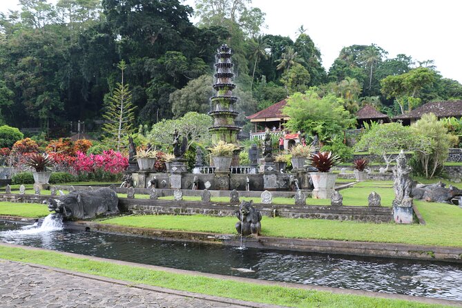 Best of Instagram Tour: Gate of Heaven, Tirta Gangga, Bali Swing - Tirta Gangga: royal water gardens and a calmer second act