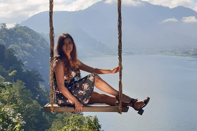 Best Of Ubud Waterfalls, Rice Terrace and Jungle Swing Tour - Tegalalang Rice Terrace: Classic Bali Views on Footpaths