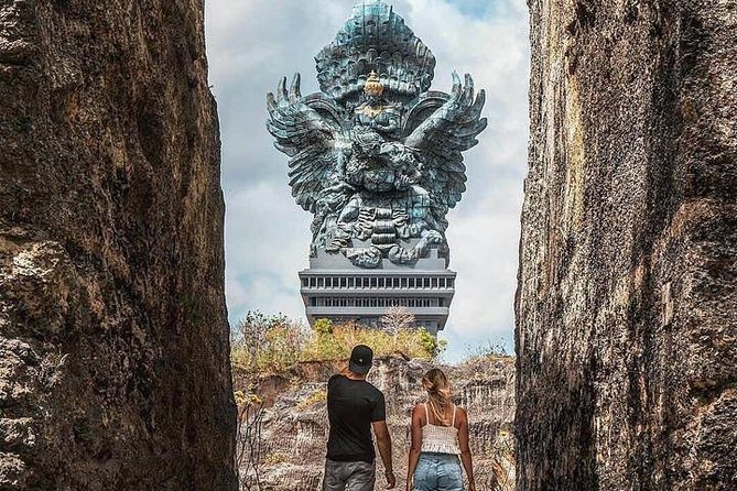 Best Sunset at Uluwatu with Kecak Dance - 11:00 a.m. timing: how long it takes and when you should eat