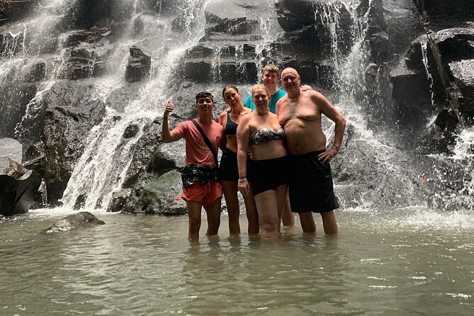 Blue Lagoon Snorkeling and Lunch - Kanto Lampo - Suwat Waterfall - All inclusive - Kanto Lampo Waterfall: the classic Bali photo moment