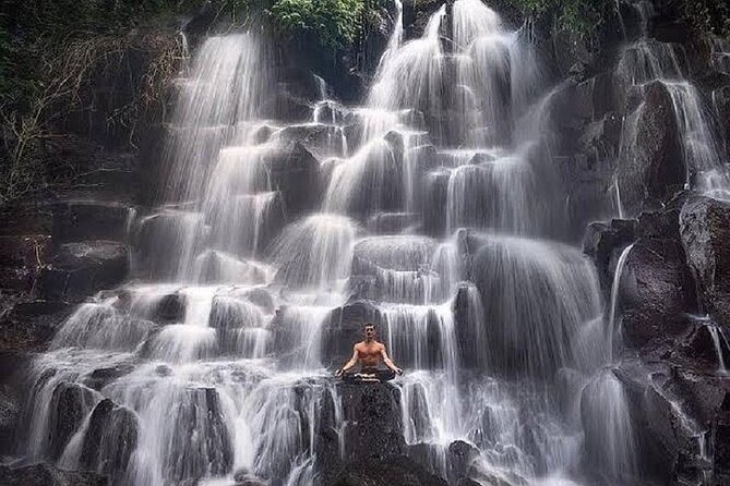 Blue Lagoon Snorkeling and Lunch with Private Transfer - Lunch in Padangbai at Topi Inn: Fuel That Makes the Waterfalls Better