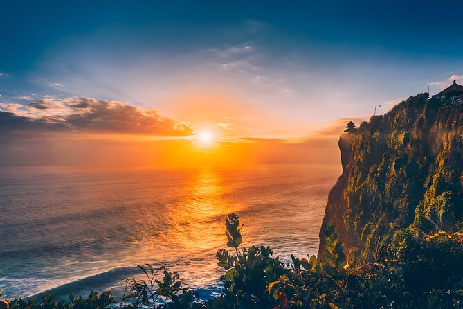 Blue Lagoon Snorkeling and Uluwatu Sunset Tour - Blue Lagoon snorkeling: what the guides help you actually see