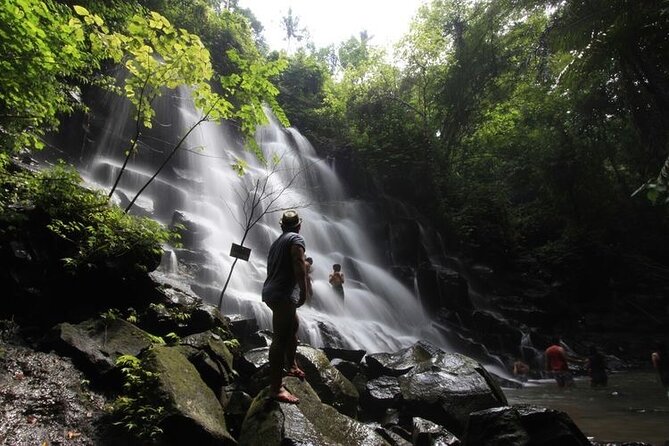 Blue Lagoon Snorkeling - Lunch - Kantolampo - Tibumana Waterfall - Lunch Between Water and Falls: Fuel Without Breaking the Flow