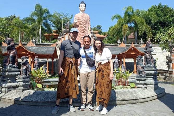 Brahmavihara Arama Banjar Hot Spring Ulundanu Bratan Private Tour - A smart North Bali loop: temples plus a real hot-spring swim