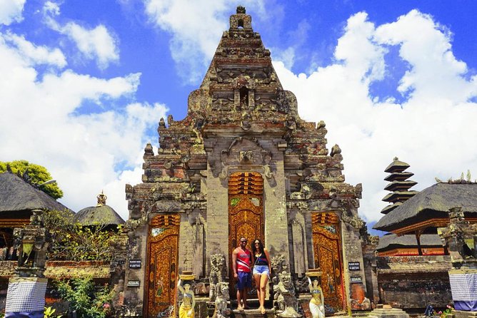 Complete your Bali Holiday with Bali Instagram Tour including Lunch - Wanagiri Hidden Hills: Twin Lakes From a Thin Strip of Land