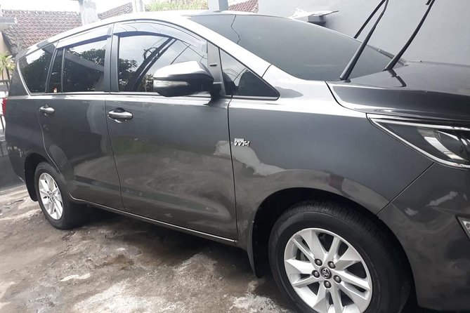 Departure Transfer from Ubud, Canggu, Uluwatu to Bali Airport - Your driver, your group, and the kind of help you’ll want