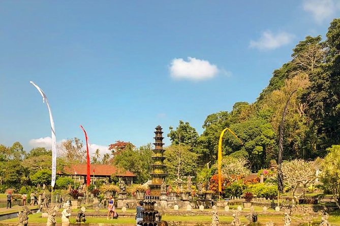 East Bali Tour, Lempuyang - Tirta Gangga - Ujung Soekasada - Black sand Beach - Logistics that make-or-break a long day