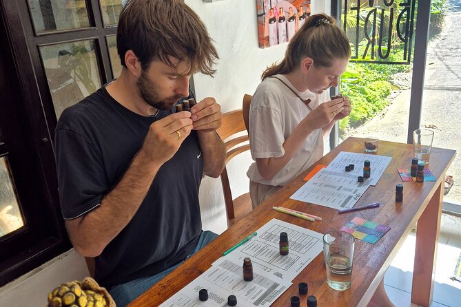 Essence Alchemy Workshop: create self-love blends in Ubud - The blending part: creativity you can actually take home