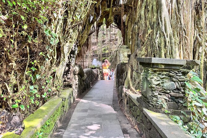 Exclusive Ubud Experience: Nature, Culture & Adventure in One Day - Tegenungan / Tukad Cepung Waterfall Time: Refresh Without Overcommitting