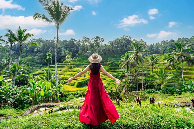 Exclusive Ubud Experience: Nature, Culture & Adventure in One Day - Sacred Monkey Forest Sanctuary: One Hour to Watch, Not Just Pose