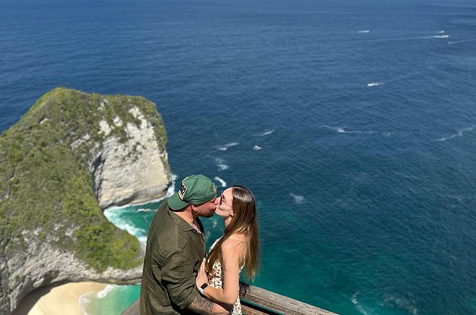 Experience West Nusa Penida Private Tour - The guide and driver factor: punctual, helpful, and easy on your day