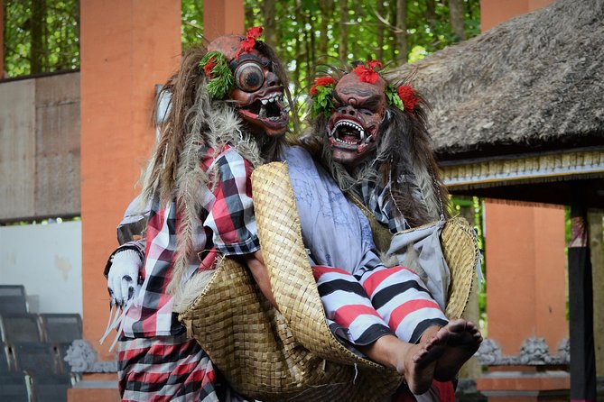 Famous Ubud villlage and Dance Tour with Rice Terrace And Waterfall Visit - Morning start: Batubulan dance (Sahadewa Barong & fire dance)