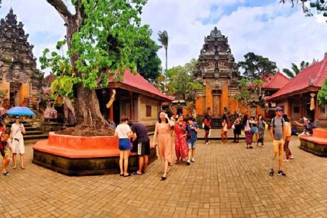 Favorite Sites of Ubud Daytrip - Ubud Traditional Art Market and Ubud Palace: Culture Plus Shopping