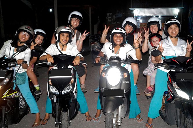 Foodie Tour Bali - Kreneng Market (Pasar Kreneng): Fruit Tasting and Night-Market Shopping