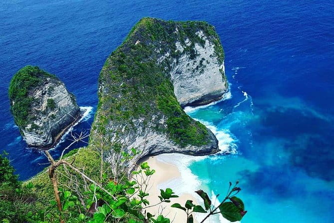 From Bali: Nusa Penida Snorkeling and Island Tour - Snorkeling by sharing boat: what you’ll actually experience