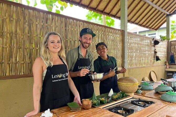 From Ubud: Authentic Cooking Class Visit Traditional Market - Key highlights at a glance