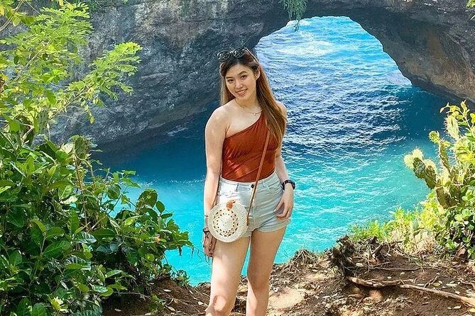 Full Day Nusa Penida Manta Point Snorkeling and West Island Tour - Kelingking Beach viewpoints: dramatic cliffs and that T-Rex rock