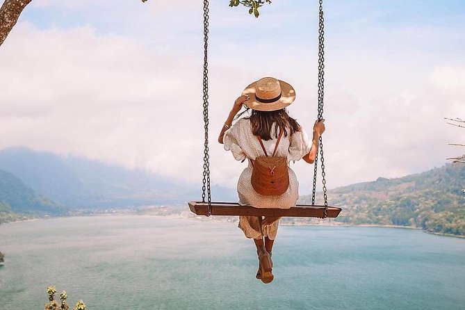 Full-Day Private North Bali Tour with Free WiFi - Stop 4: Handara Iconic Gate (Photo Break, Not a Full Temple Experience)