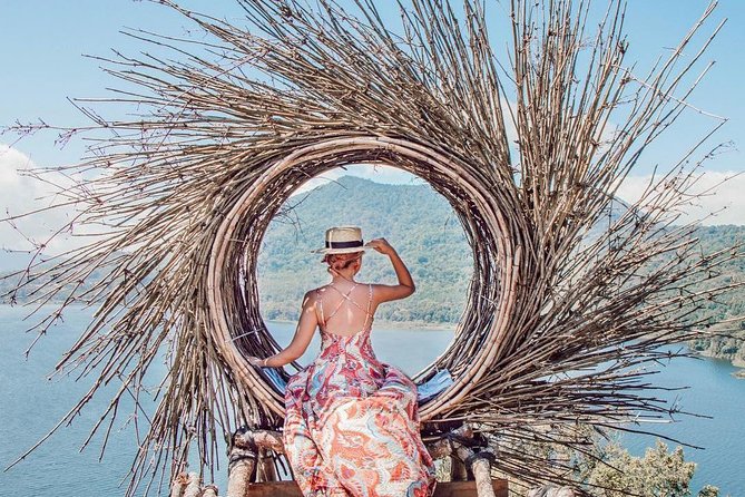 Full-Day Private North Bali Tour with Free WiFi - Stop 5: Wanagiri Hills Twin Lakes Views and the Swing