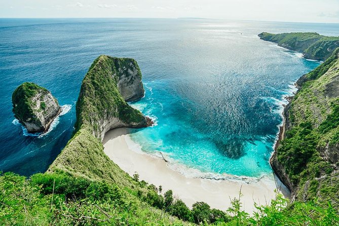 Full-Day Tour To Nusa Penida Bali - Who runs the show: local drivers and guides make the difference