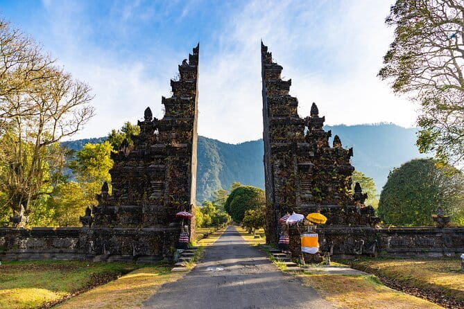 Full Day Tour to Water Temples UNESCO Rice Terraces in Bali - Jatiluwih Rice Terraces: big scale, real water logic, and easy photo moments