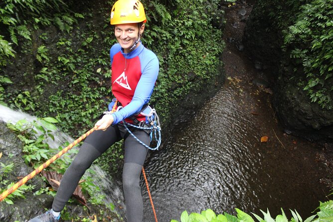 Fun Canyoning in Gitgit Canyon - Entering the Gorge: Volcanic Rock, Caves, and a Guided Route