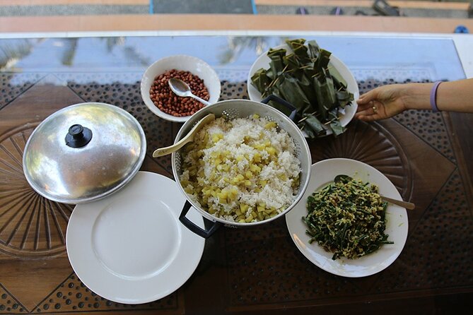 Gianyar Market Visit & Cooking Class in Ubud with Kadek & Putu - The ingredient hunt: what you learn before the stove