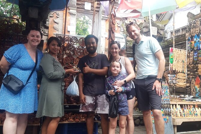 Half-Day Private Personalized Shopping Tour in Ubud - The guide’s role: Koming and the art of not overpaying