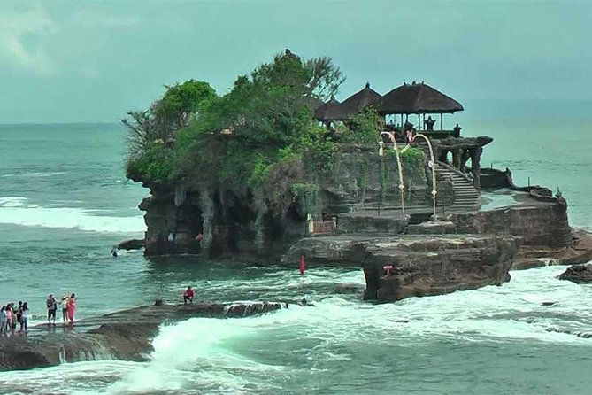 Half Day Tour: Tanah Lot Sunset & Taman Ayun Temple Included Entrance Ticket - Two temples, one afternoon: why this combo works