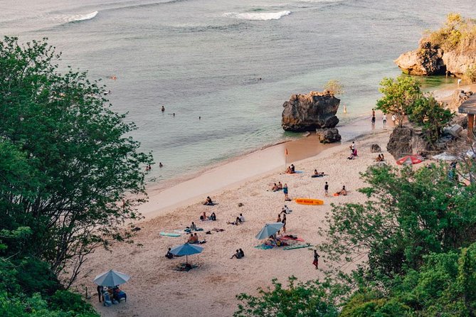 Half-Day Tour: Uluwatu Temple and Kecak Fire Dance Show - Jimbaran Bay dinner on your own: a good add-on