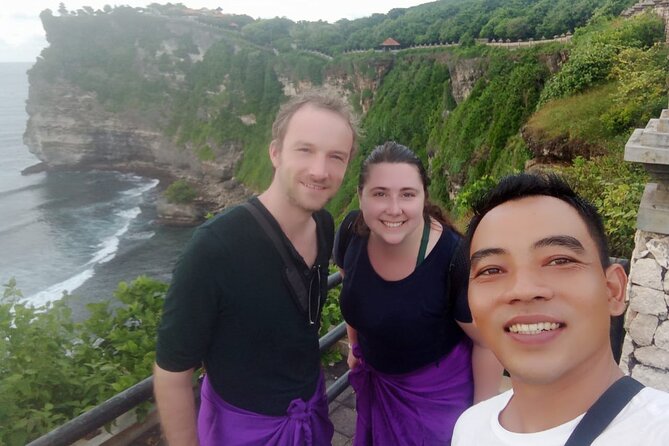 Half Day Uluwatu Temple And Kecak Dance Private Guided Tour - Transport Comfort and Guide Care: What You Can Expect